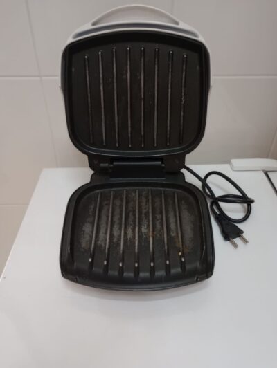 12 – GRILL GEORGE FOREMAN